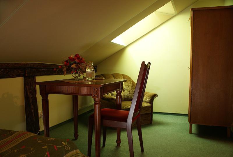 Pensjonat Palacyk Bed & Breakfast วานซุท ภายนอก รูปภาพ